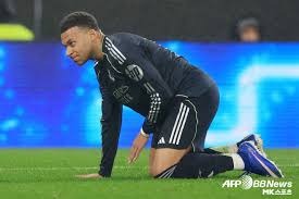 射击射箭运动中心组织开展健步走活动